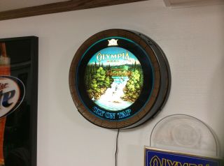 Vintage Olympia Beer Oly On Tap Barrel Sign Rotating Waterfall Lighted 1979 Rare