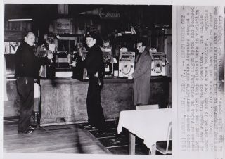 1 - Arm Bandit Slot Machines Seized By Police Gambling Rare Vintage 1951 Photo