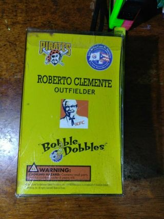 Roberto Clemente Pittsburgh Pirates Puerto Rico NIB 04 SGA rare Bobblehead KFC 2