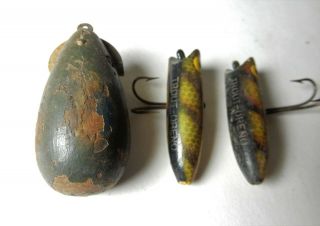 3 OLD WOOD FISHING LURES Weller Mouse & Trout Oreno 2