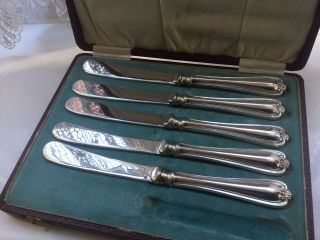 Lovely Antique Silver Plated And Stainless Jesmond Pattern Butter Knives