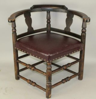 A Rare 18th C Newport Ri Qa Corner Chair Porringer Hands Stain Surface