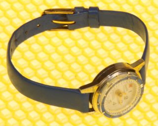 Women ' s Vintage OMNIA 17J Mechanical Hand - Wind Watch SWISS MADE VGU 3