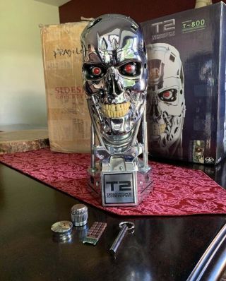 Sideshow T2 T - 800 Life Size Bust Terminator 2 Endoskeleton Rare