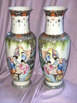 Rare Antique Chinese Republic Period Porcelain Vase Pair Qianlong Famille Rose
