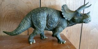 Discontinued Rare Triceratops 2005 Papo Jurassic Park Dinosaur