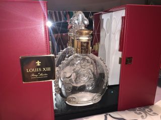 Louis Xiii Rare Cognac Remy Martin Baccarat Crystal Bottle Decanter/display Case