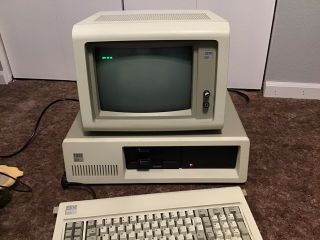 Rare Ibm 5160 Xt Vintage Computer.  Boots Up