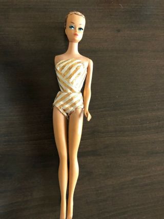 Vintage 1962 Barbie Fashion Queen Doll With Molded Hair,  Missing Right Arm