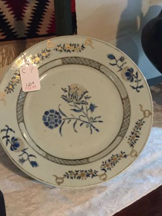 Early 19th Century Chinese export plate with early staple repairs 2