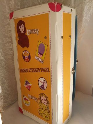 Rare Vintage 1971 Ideal Toy Corp.  Crissy Velvet Doll Fashion Steamer Trunk Case