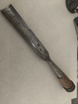 Antique D.  R.  Barton Firmer Gouge Socket Chisel Framer 1 1/2” Huge 1832 Timber