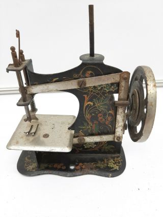 Antique Cast Iron Childs Sewing Machine / Estate Find Painted Birds ?