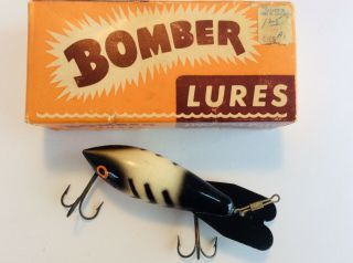 Vintage Wood Bomber Lure,  606 White/black Ribs - In 2 Piece Cardboard Box
