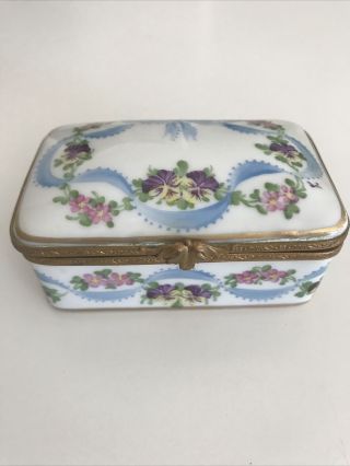 Antique Limoges Hand Painted Porcelain Hinged Trinket Box