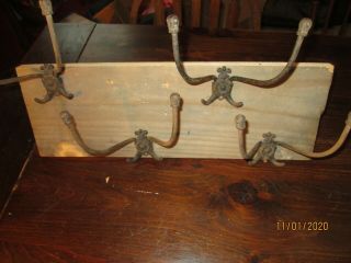Vtg / Antique Set Of 4 Victorian Metal Coat Hooks/hall Tree