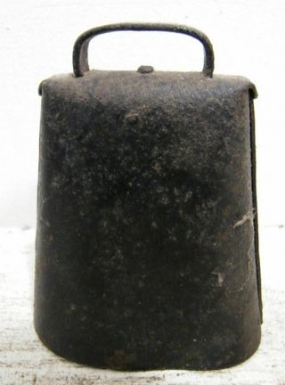 Vintage Antique Metal Cow Bell 5 1/2” Tall