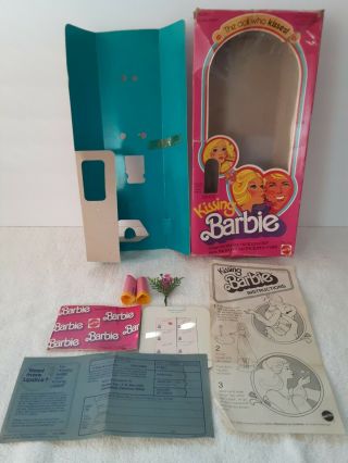 1978 Vintage Mattel " Kissing Barbie " Doll Box W/ Accessories Only No Doll Tlc
