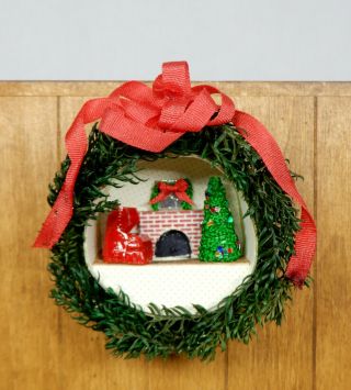 Vintage Christmas Wreath Shadow Box Artisan Dollhouse Miniature 1:12