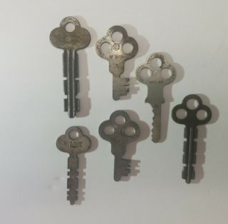 Antique Yale &towne Mfg Co.  Flat Skeleton Keys,  6 Assorted