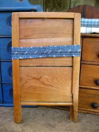 Small Child Size Antique Wood & Tin Washboard w Old Wood Clothespin 3