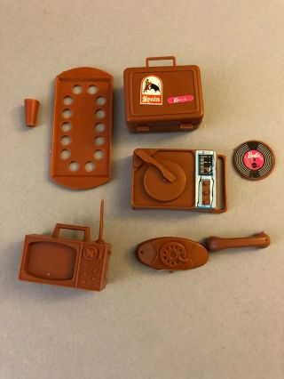 1972 Accessories For Busy Barbie,  Ken,  Steffie & Francie Mod Vintage