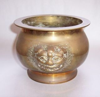 Vintage Antique Heavy Solid Brass Chinese Planter Bowl Lions Head Decoration