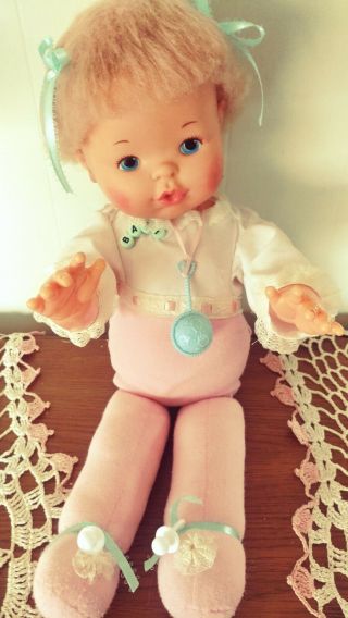 Vintage Ideal Thumbelina Doll 1970,  S 18 "