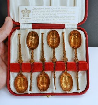 Delightful Vintage Boxed Set Of 6 X Gilt Metal Anointing Spoons From 1953.