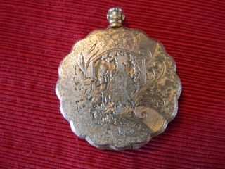 Antique Ladies Compact With Mirror - Detailed Carved Gold