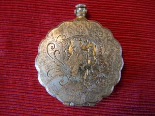 Antique Ladies Compact With Mirror - Detailed Carved Gold 2