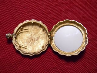 Antique Ladies Compact With Mirror - Detailed Carved Gold 3
