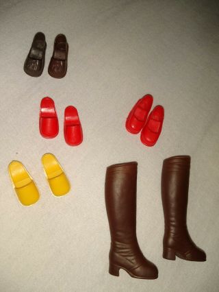 Vintage Pedigree Sindy Doll 5 Pair Shoes Red Yellow Brown Boots