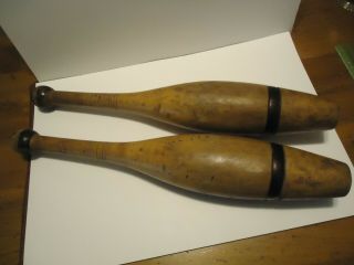 Pair (2) Antique Wooden Exercise Or Juggling Clubs - 2 Lb Spalding,  18.  75 " Patina