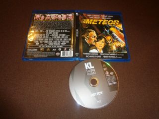 Meteor (blu - Ray) Oop Rare 1979 Sci - Fi Sean Connery,  Natalie Wood Flawless Disc