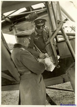 Press Photo: Rare Wehrmacht General Strauss By Luftwaffe Fi.  156 Storch Plane