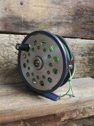 Vintage Shakespeare Alpha 2529v Aluminum Fly Fishing Reel With Line