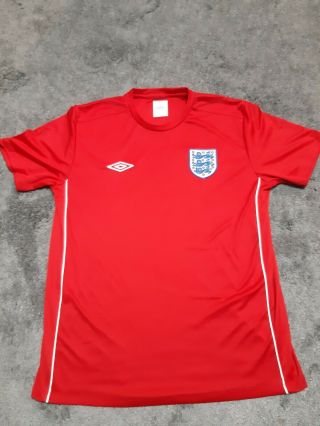 England Red Away Large Mens Football Shirt Very Good Condtion Rare Design Umbro