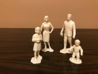 Vtg Marx Toy Dollhouse Family Doll Figure Mother Father Sister Baby Imagination