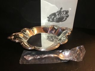 International Silver Co.  Small Oval Platter Dish Serving “hostess Set”