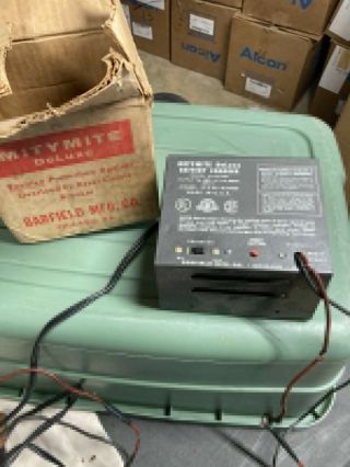 Vintage Mitymite Deluxe Battery Charger 6 & 12 Volt Model A61234 Rare / Box