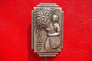 Old Rare J.  A.  C.  F France Jeunesse Agricole Catholique Feminine 1929 Pin Badge
