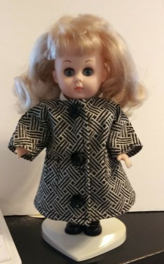 Vintage Vogue Ginny Doll,  1980 ' s With Coat,  Skirt,  Blouse,  Panties & Shoes 3