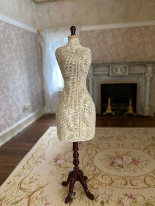 Vintage Miniature Dollhouse 1:12 Early Bespaq Htf Linen Covered Mannequin Decor