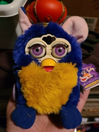 Vtg Rare Number Furby Your Royal Majesty 2000 Limited Edition Toy