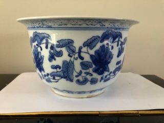 Antique Vintage Chinese Porcelain Blue White Planter Pot Ornament Decor Gift