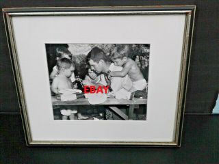 Rare Vintage 1957 Robert Kennedy With Children Upi Bettmann News Press Photo