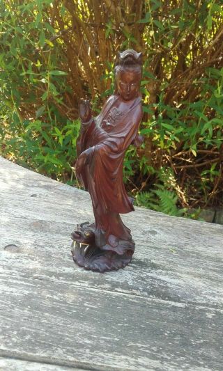 A Vintage Chinese Carved Wood Statue Of Gwanyin / Sculpture Figure.