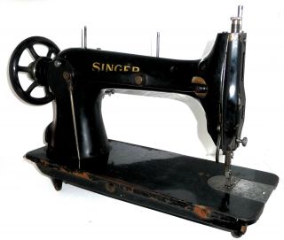 Antique industrial Singer 31K32 heavy duty sewing machine 31 - 32 rare demin vtg 4