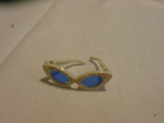 Vintage Barbie Glitter White Glasses Cat Eyed Rims Sunglasses Blue Lense C7